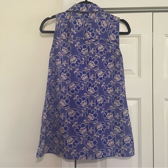 Ann Taylor Blue Floral Sleeveless Blouse - Picture 8 of 11